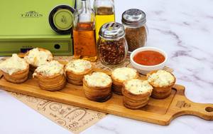 Wine And Chicken Cheese Vol Au Vents