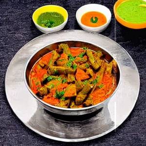 Veg Chakori