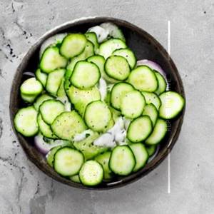 Yogurt cucumber salad