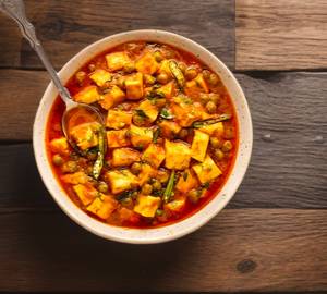 Matar Paneer