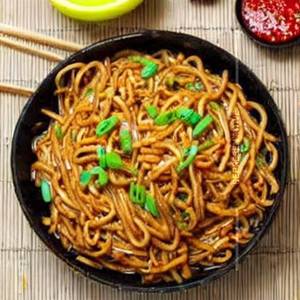 Crispy honey chilly noodles