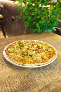 Tandoori Paneer Pizza