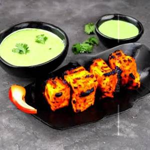 Bharwan Aloo Tikka