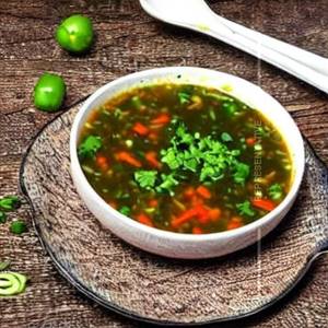 Veg khow suay soup