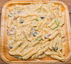 White sauce pasta