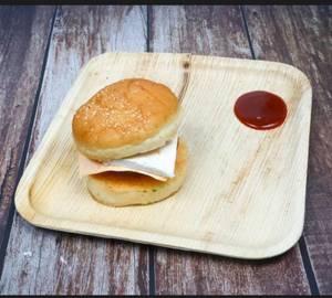 Tandoori paneer burger