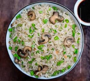 Mushroom fried rice