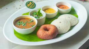 IDLI VADA ( 2 IDLI 1 VADA)