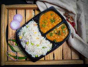 Veg Pulav with Dal Tadka