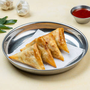 Mrp Onion Samosa