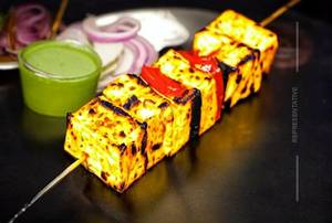 Nawabi paneer tikka