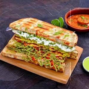 Sav Paneer Pyaz Tandoori Sandwich
