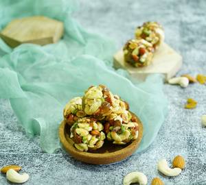 Honey Dryfruit Laddu