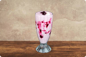 Mahabaleshwar Strawberry Milkshake