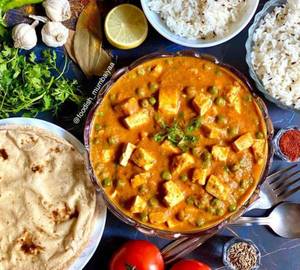 Paneer veg and roti combo
