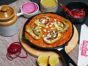 Stuffed Dum Aloo Kashmiri
