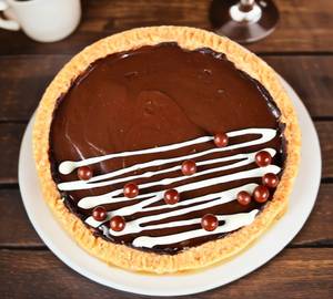 Chocolate salted caramel pie