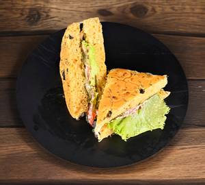 Pesto focaccia sandwich