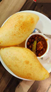 Chole Bhature.