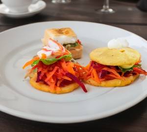 Curd thattu vadai set