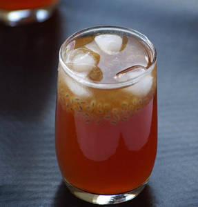 Lemon Ice Tea With Basil Seeds - 300 Ml