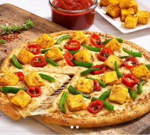 Peppy Paneer Pizza