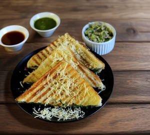 Veg Cheese Grilled Sandwich