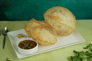 Chola Bhatura