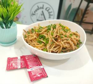 Hakka Noodles (Full Plate)