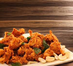 Kaju Pakoda