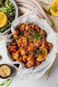 Boneless Lemon Chicken