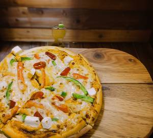 Peppy Paneer Pizza
