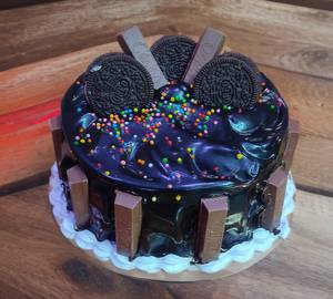 Special gems kitkat cake