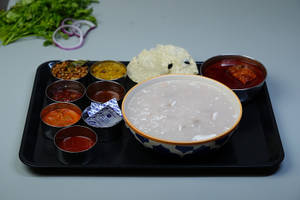 Hot Kanji Meal With Choora Fish Mulakittathu