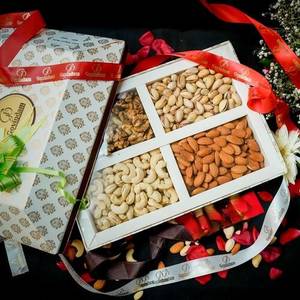 Mithai Assorted Hamper 6