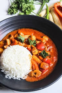 Veg Thai Curry Red With Rice