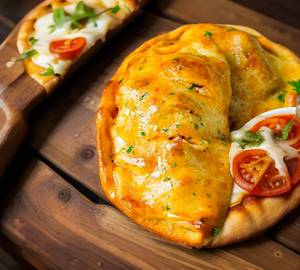Harissa Calzone