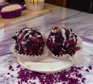 Kaju Rose Laddu