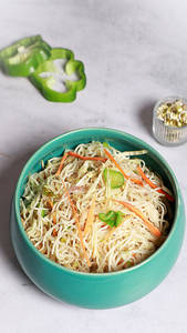 Prawn Hakka Noodles