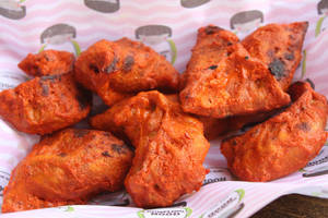 Whole Wheat Tandoori Mushroom Onion Dumpling (Wheat Momos) [8 Pieces]