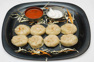 Paneer Kurkure Momos (full)