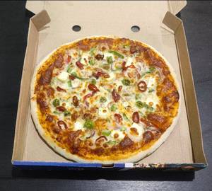 Spicy Paneer Veg Pizza