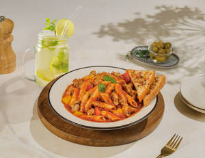 Roast Chicken Arrabiata Pasta + Lemonade