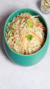 Chicken Hakka Noodles