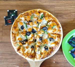 Tandoori Chicken Pizza