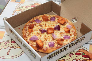 Onion & Chicken Tikka Pizza