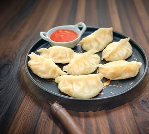 Veg Steam Momos (10 Pcs)