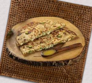 Aloo garlic paratha