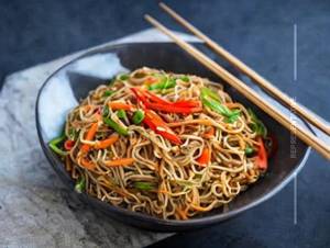Hakka Noodles