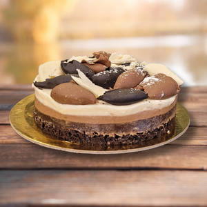 Tripple Chocolate Cake